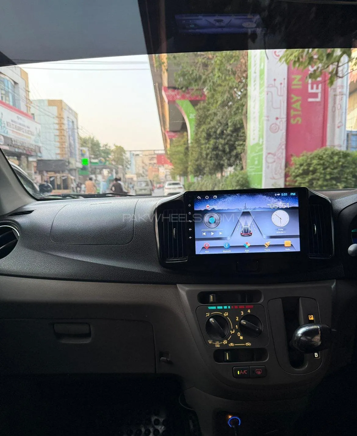 Daihatsu Mira