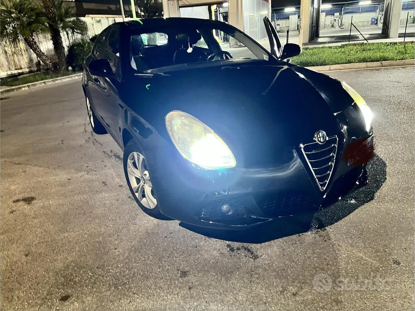 Alfa Romeo Giulietta 2011 photo 2