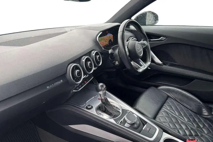 Audi Tts 2017 photo 2