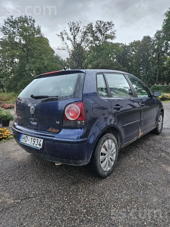 Volkswagen Polo 2006 photo 3