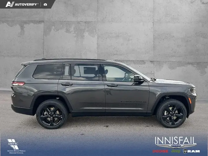 Jeep Grand Cherokee L 2026 photo 3