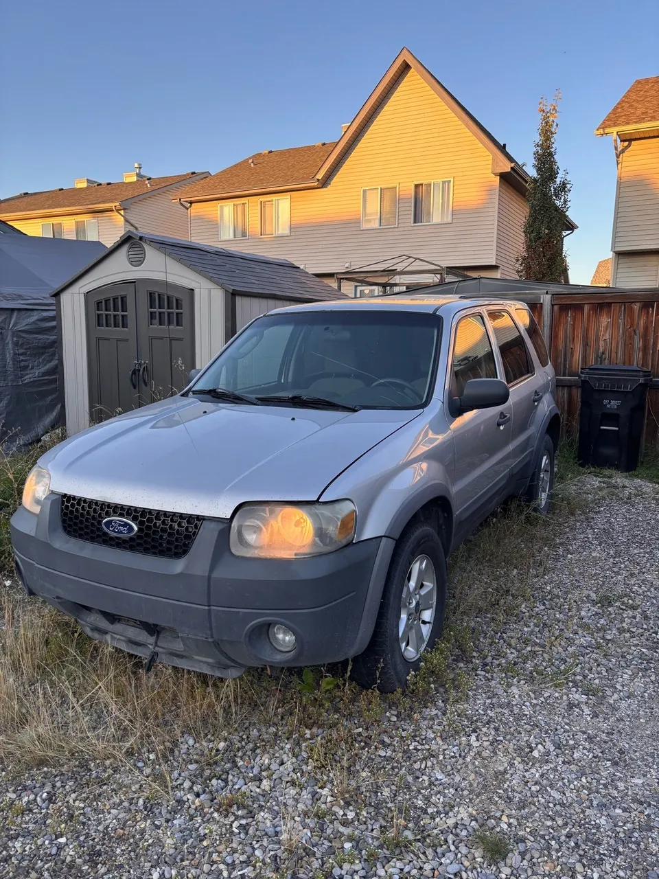 Ford Escape 2006 photo 2