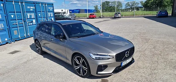 Volvo V60 2022 photo 3