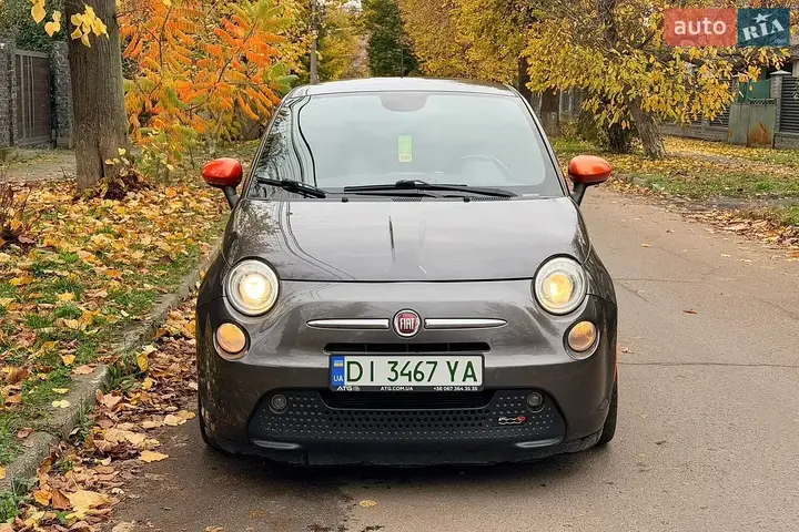 Fiat 500E 2014 photo 3