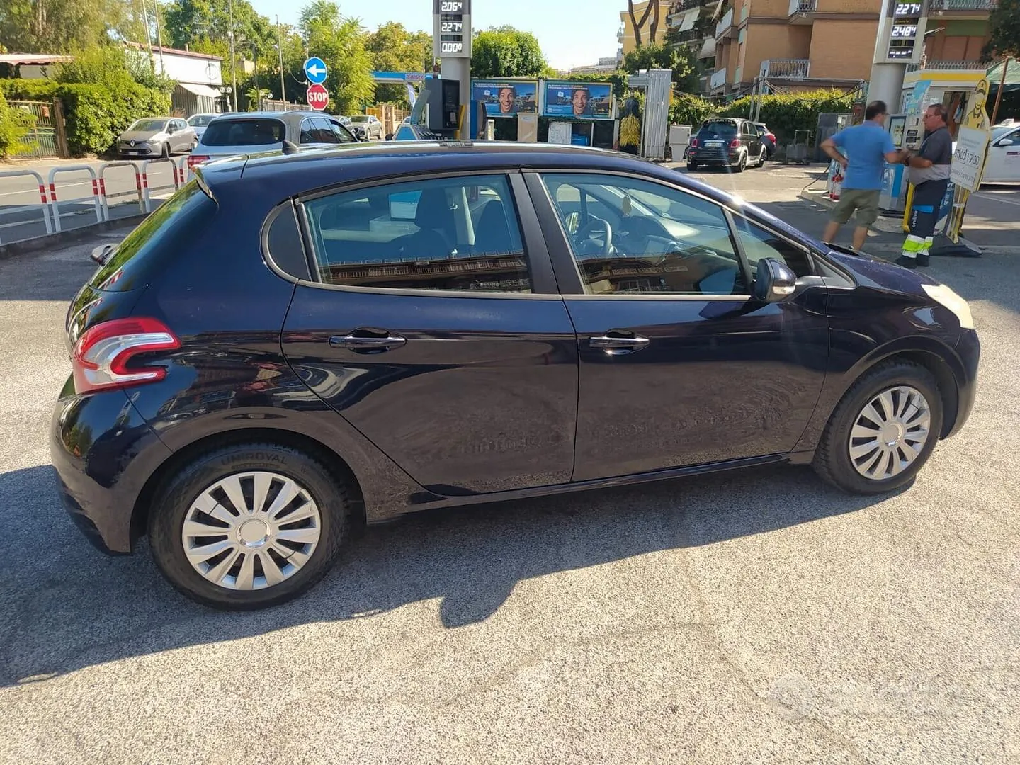 Peugeot 208 2014 photo 4