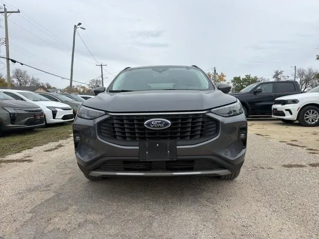 Ford Escape 2025 photo 3