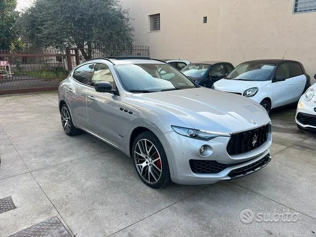 Maserati Levante 2017 photo 3