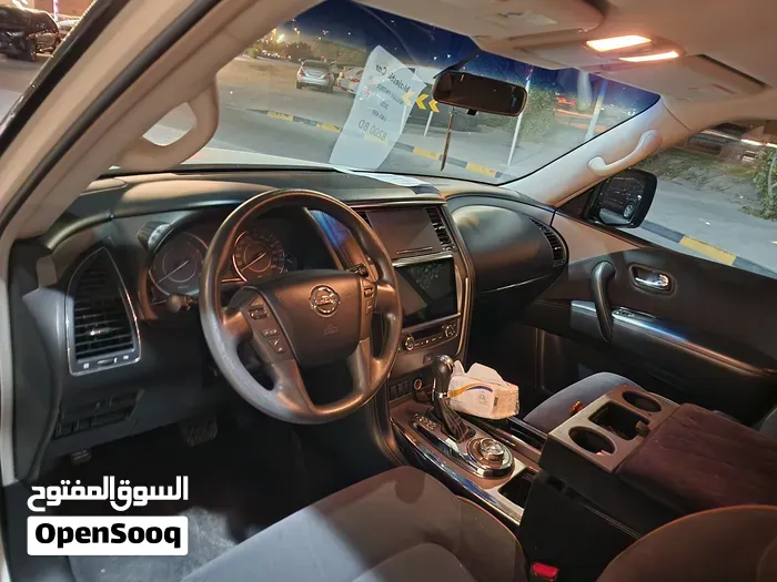 Nissan Patrol 2017 photo 3