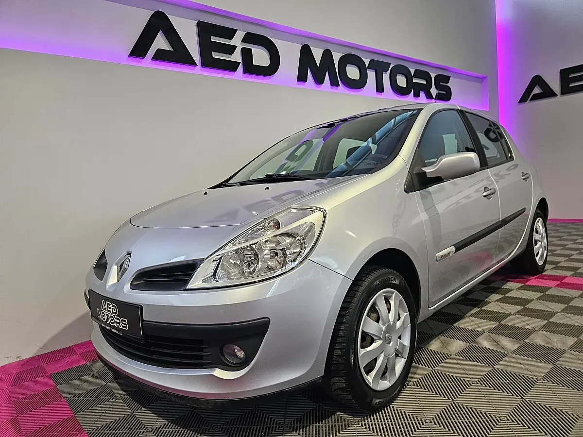 Renault Clio 2007 photo 3