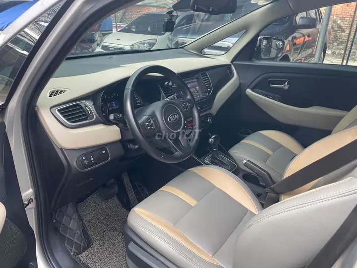 Kia Rondo 2016 photo 3