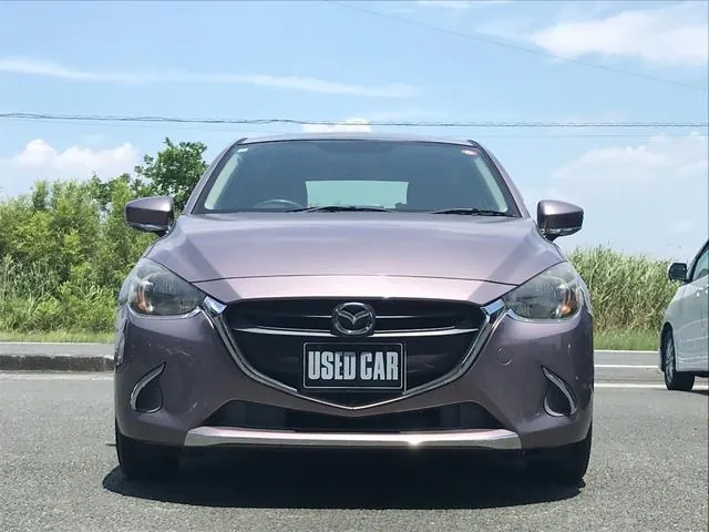 Mazda Demio 2014 photo 2