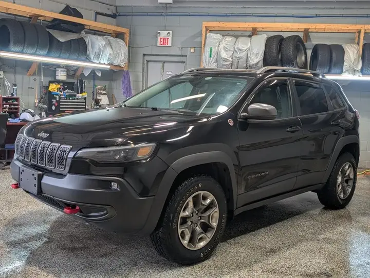 Jeep Cherokee 2019 photo 2