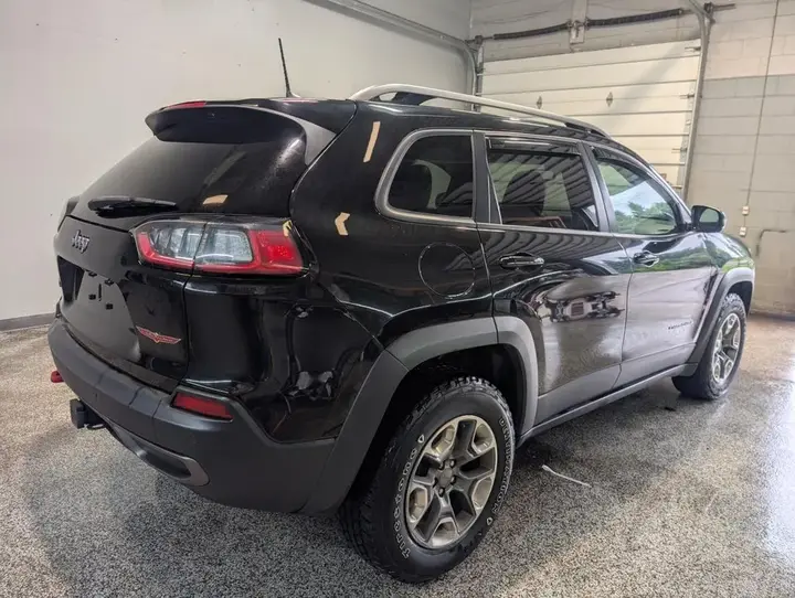 Jeep Cherokee 2019 photo 4