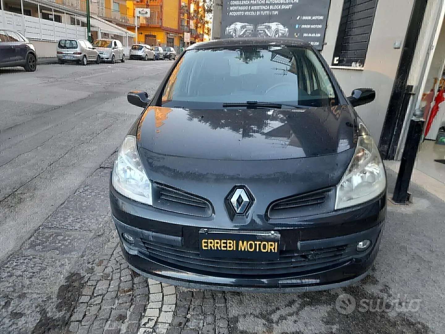 Renault Clio 2008 photo 2