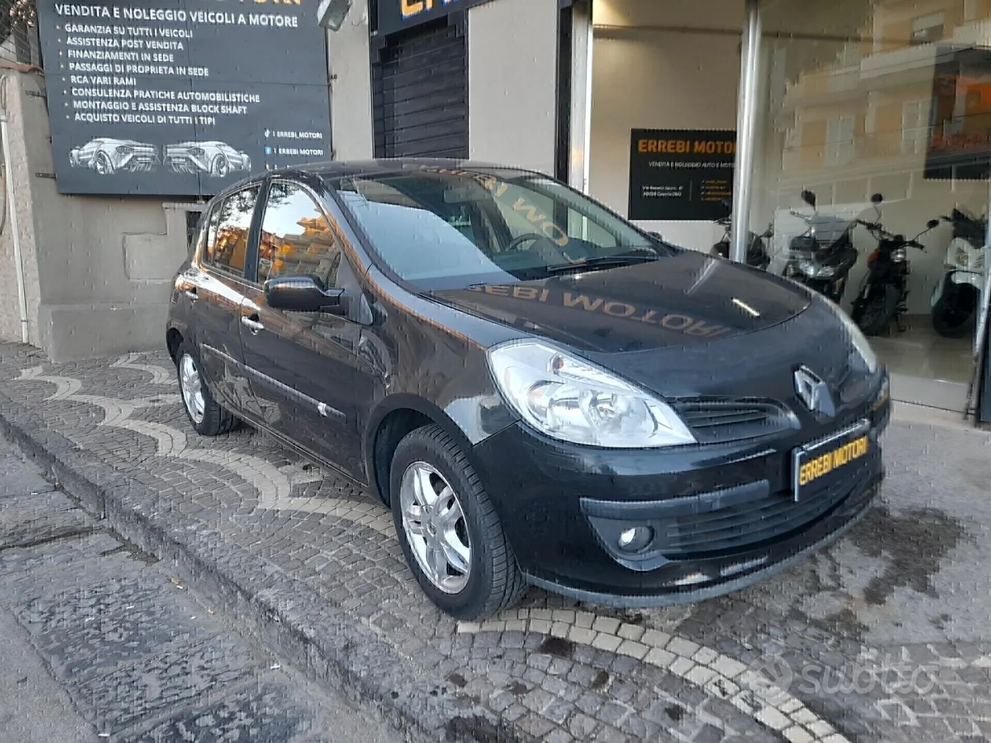 Renault Clio 2008 photo 4