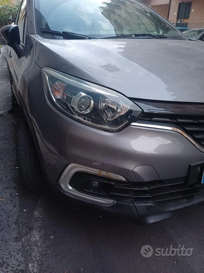 Renault Captur 2019 photo 2