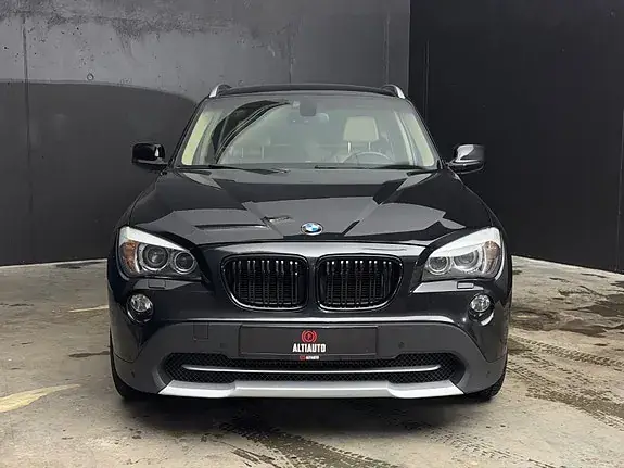 BMW X1 2011 photo 2