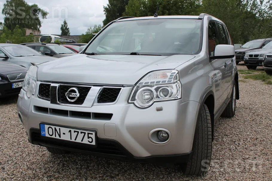 Nissan X-Trail 2014 photo 2