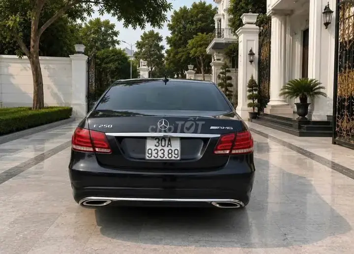 Mercedes-Benz E-Class 2015 photo 2