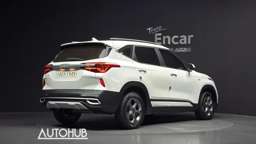 Kia Seltos 2022 photo 2