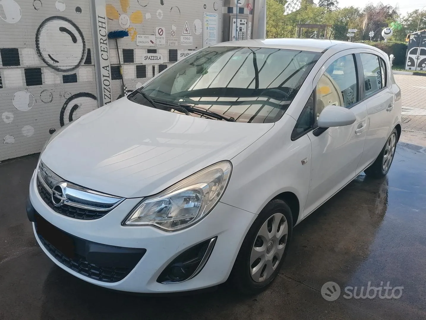 Opel Corsa 2011 photo 3