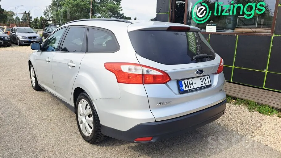 Ford Focus 2012 photo 4