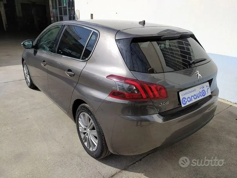 Peugeot 308 2021 photo 5