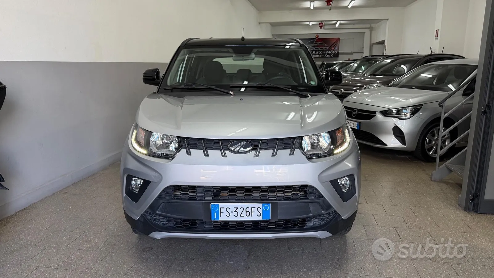 Mahindra Kuv100