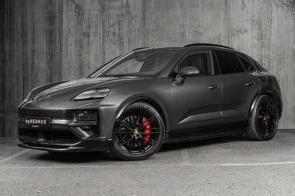 Porsche Macan Turbo 2025 photo 2