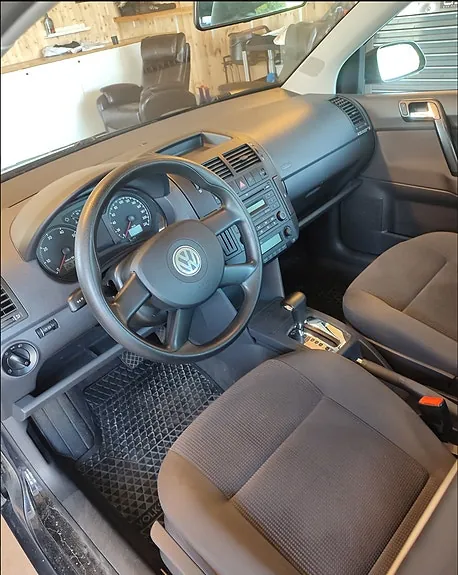 Volkswagen Polo 2006 photo 3