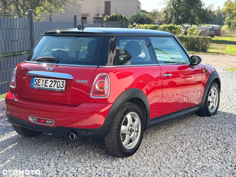 Mini Cooper 2010 photo 4