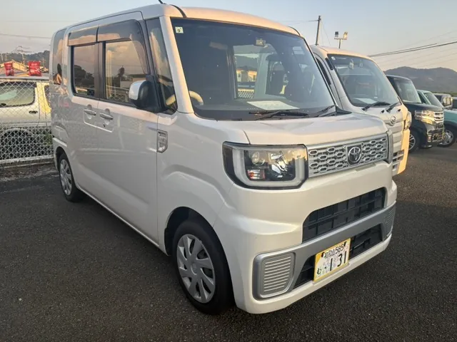 Toyota Pixis
