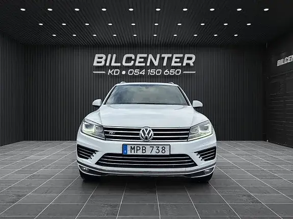Volkswagen Touareg 2015 photo 2