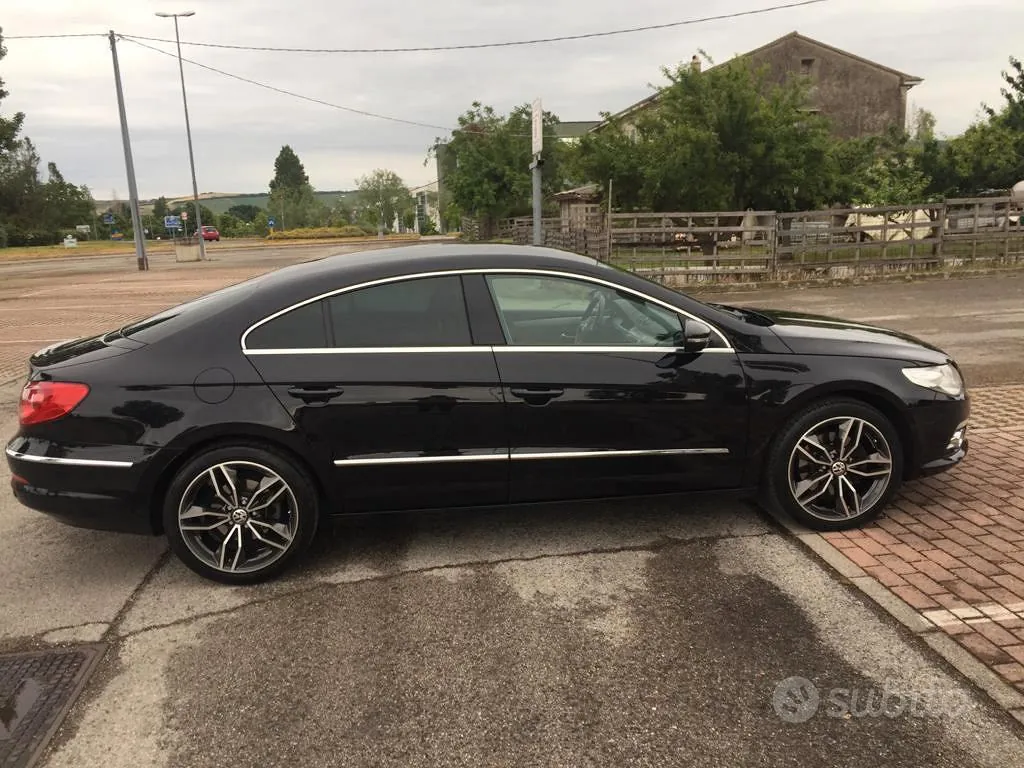 Volkswagen Passat 2011 photo 5