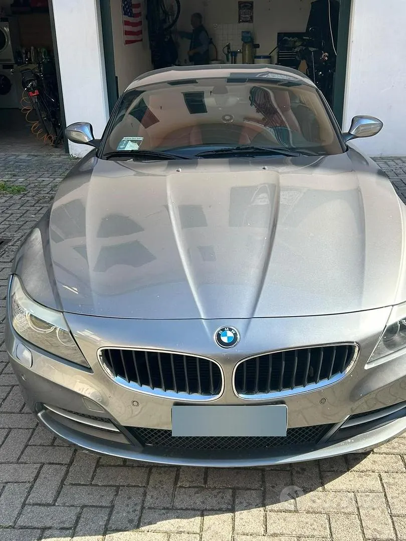 BMW Z4 2009 photo 2