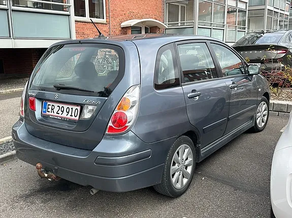 Suzuki Liana 2006 photo 5