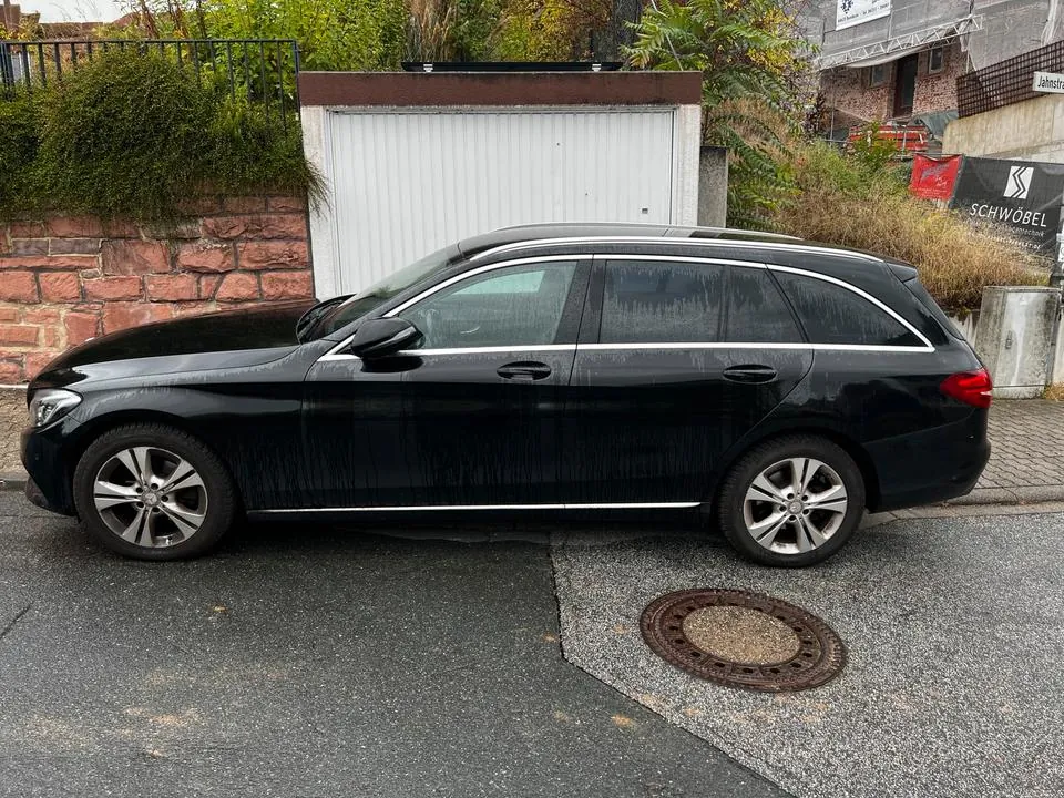 Mercedes-Benz C180