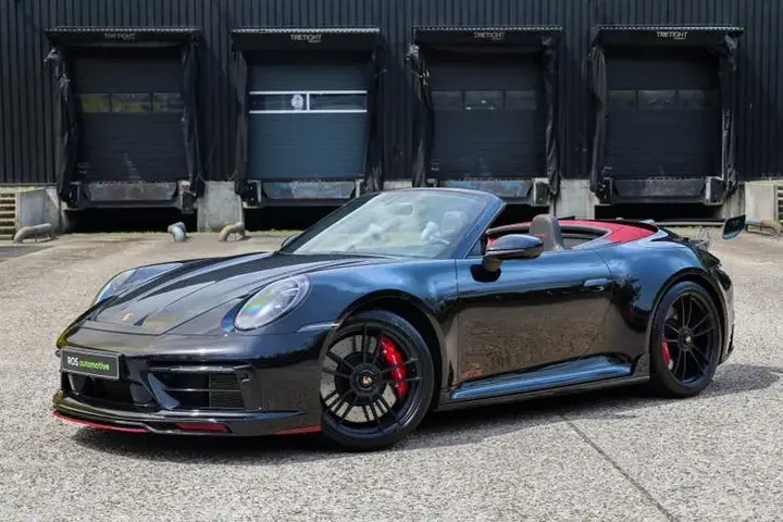 Porsche 911 2023 photo 3