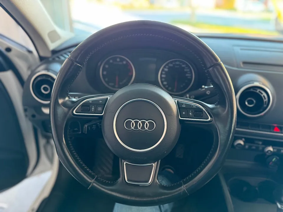 Audi A3 2016 photo 3