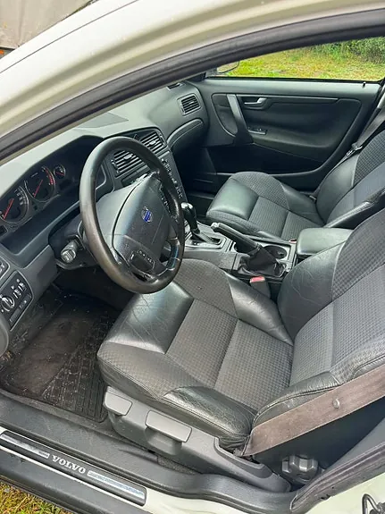 Volvo V70 2004 photo 3
