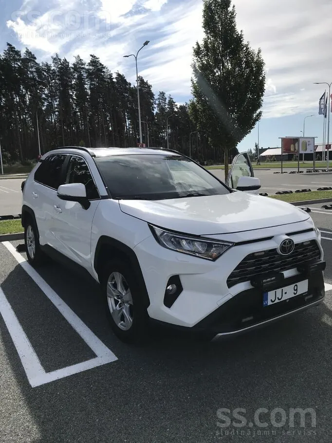 Toyota Rav4 2019 photo 2