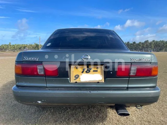 Nissan Sunny 1991 photo 2