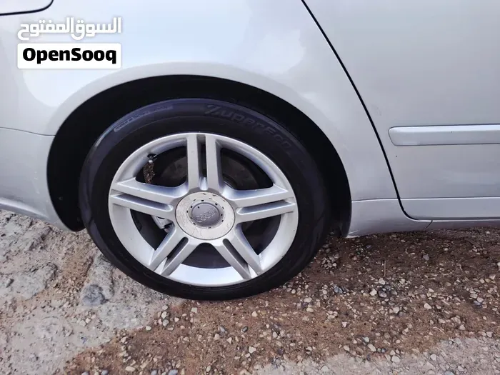 Audi A4 2007 photo 4