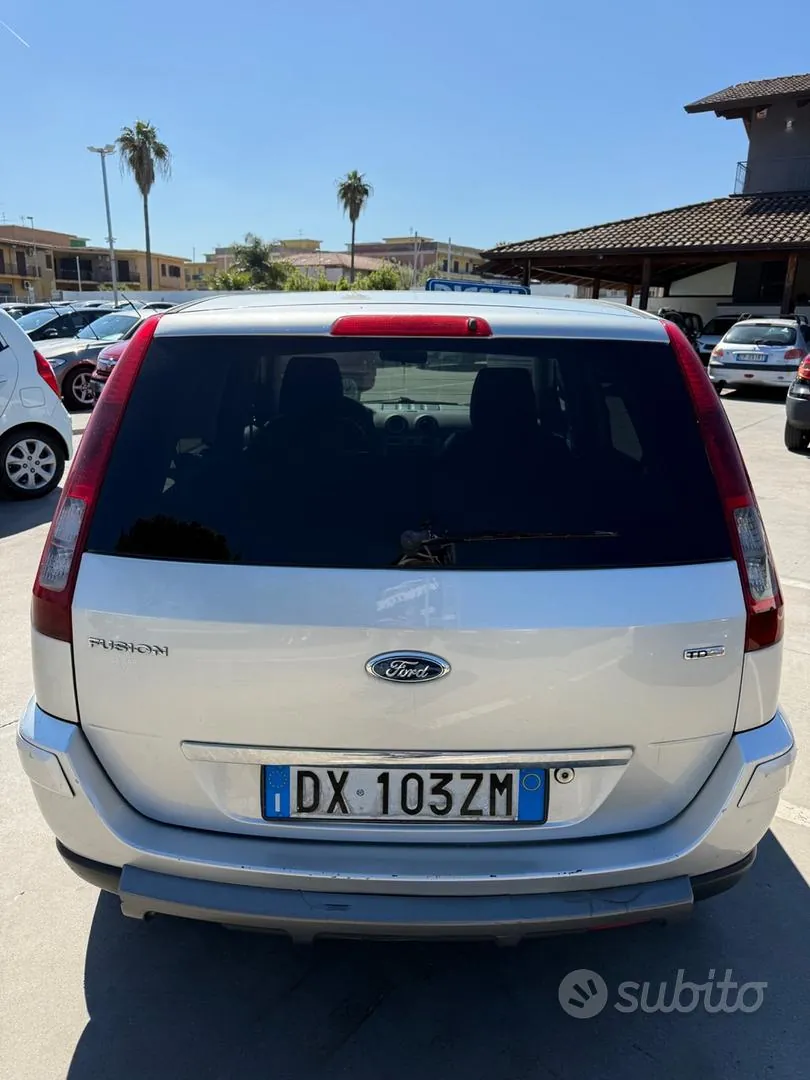 Ford Fusion 2009 photo 5