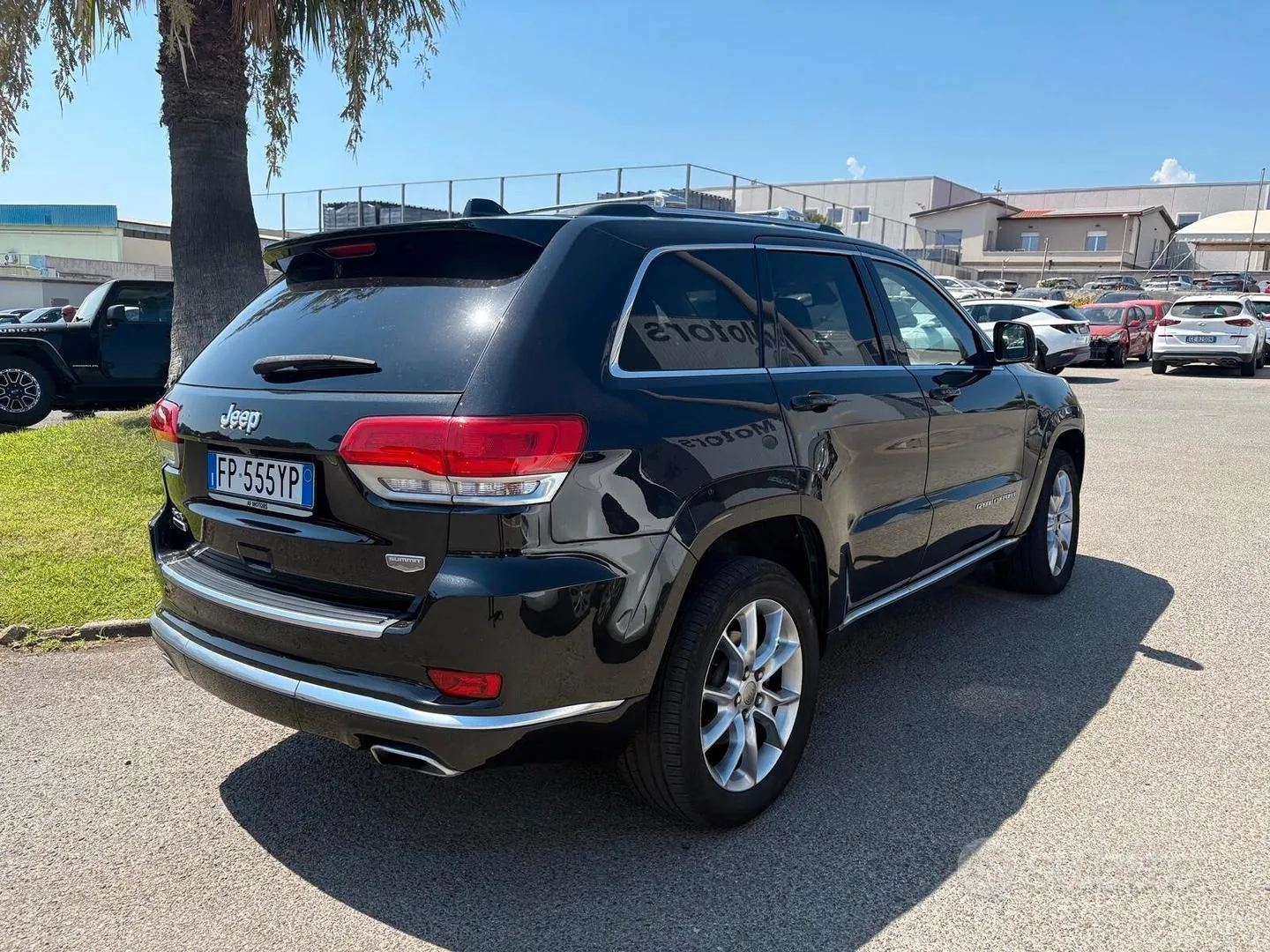 Jeep Grand Cherokee 2016 photo 4