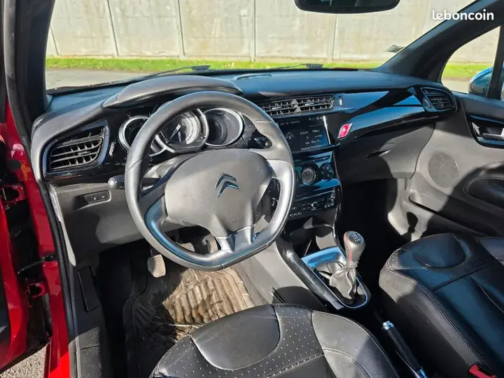 Citroen Ds3 2013 photo 3