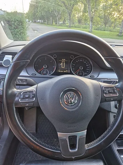 Volkswagen Passat 2014 photo 5