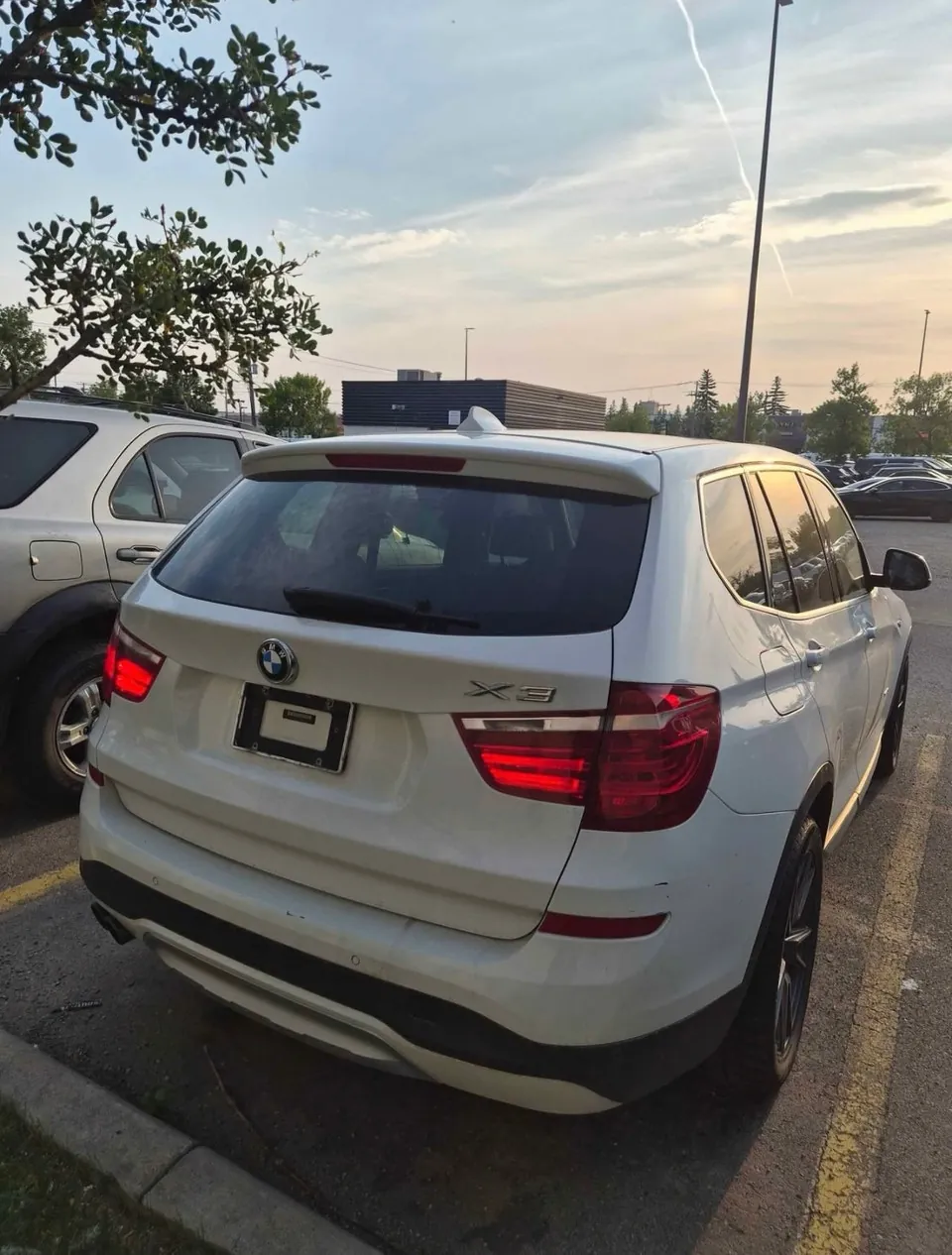 BMW X3 2012 photo 2