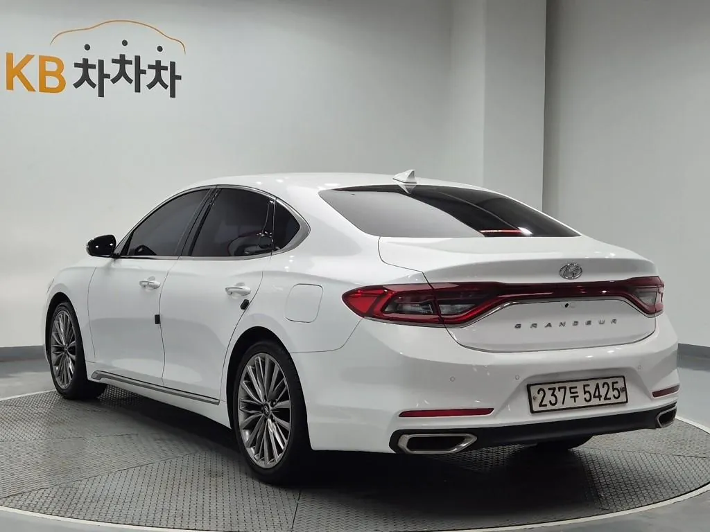 Hyundai Grandeur 2019 photo 2