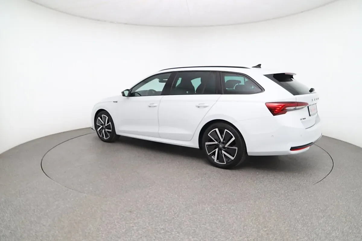Skoda Octavia 2026 photo 3
